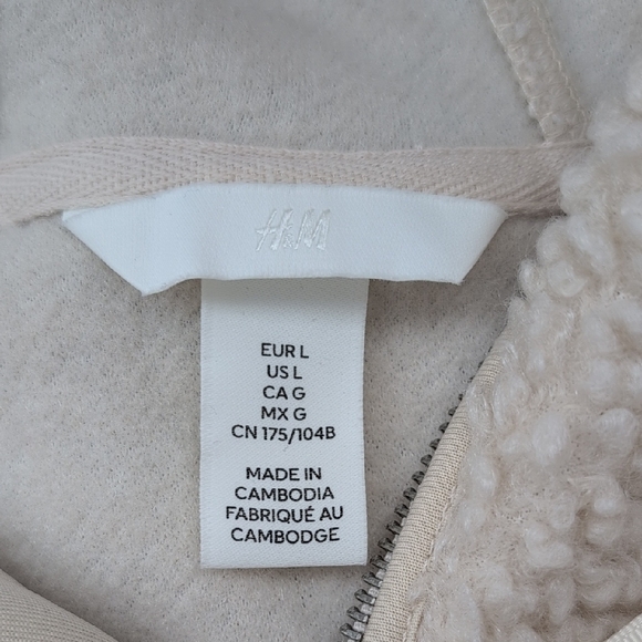 H&M Cozy Cream Sherpa Hoodie - Picture 3 of 6